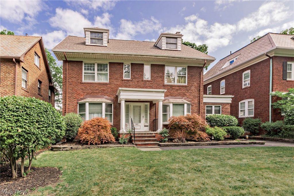 2657 Edgehill Road, Cleveland Heights, OH