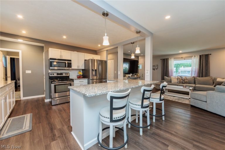 32736 Belle Road, Avon Lake, OH - Photo 6