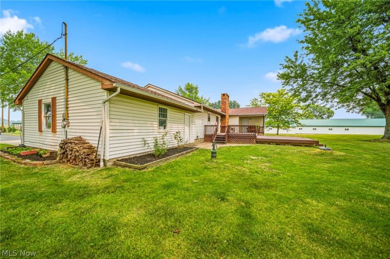 1256 Black Sea Road, Jefferson, OH - Photo 3