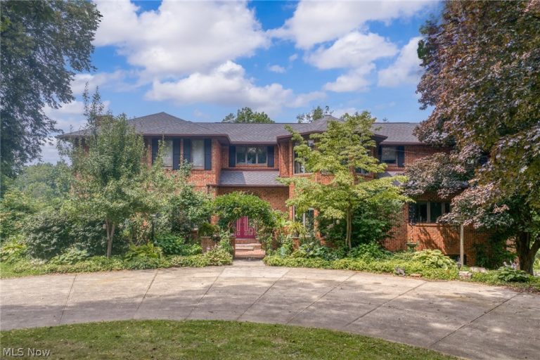3999 Brush Road, Richfield, OH, 44286