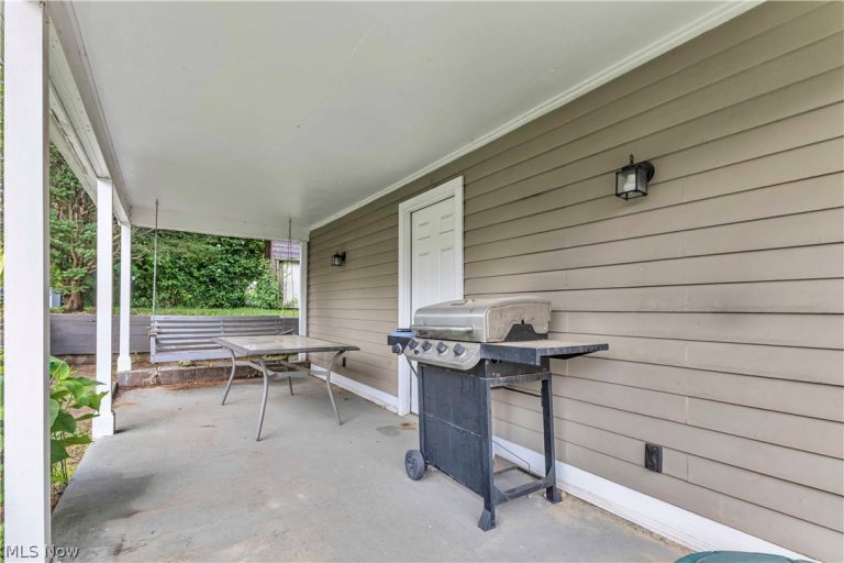 288 Fremont Avenue, Akron, OH - Photo 8