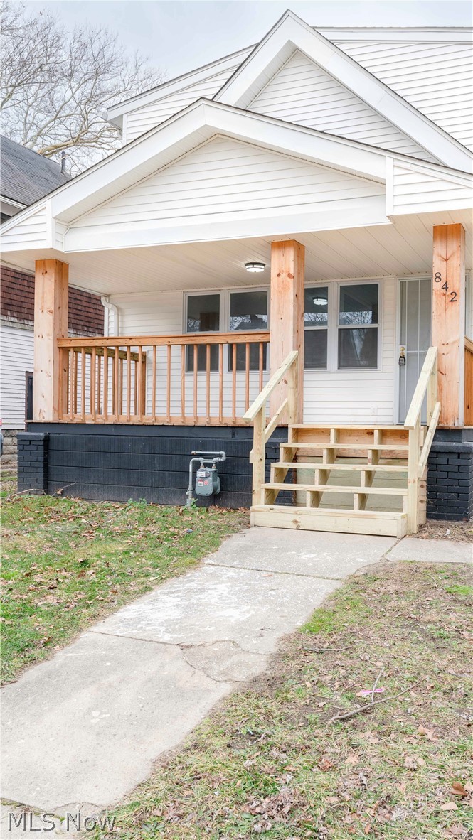 842 144th Street, Cleveland, OH - Photo 2
