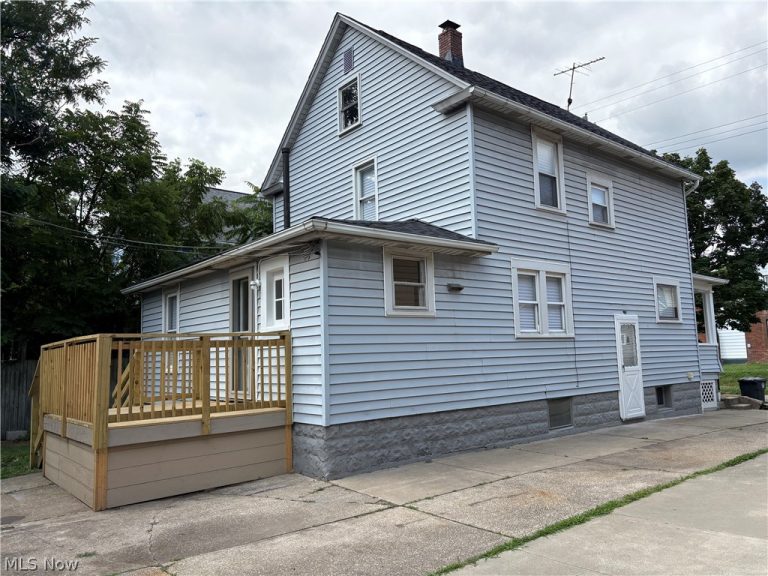 1082 Florida Avenue, Akron, OH - Photo 5