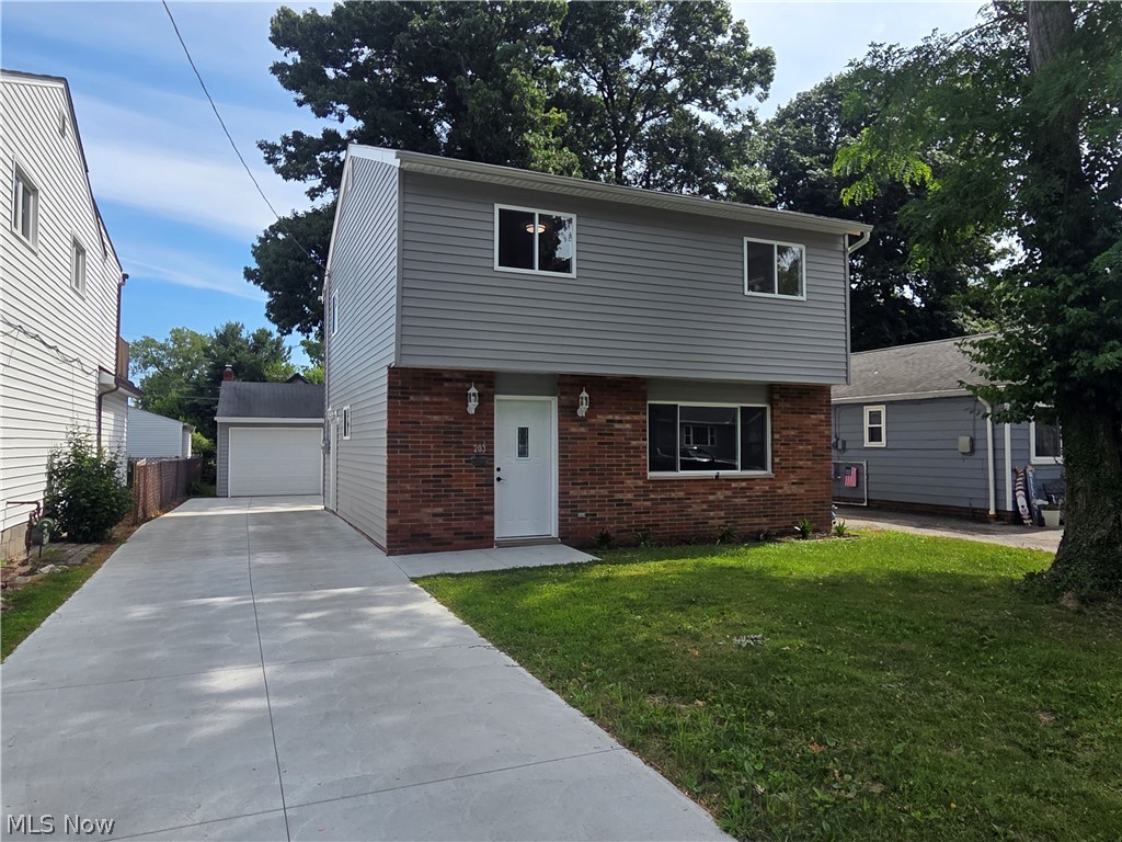 203 Paxton Road, Eastlake, OH