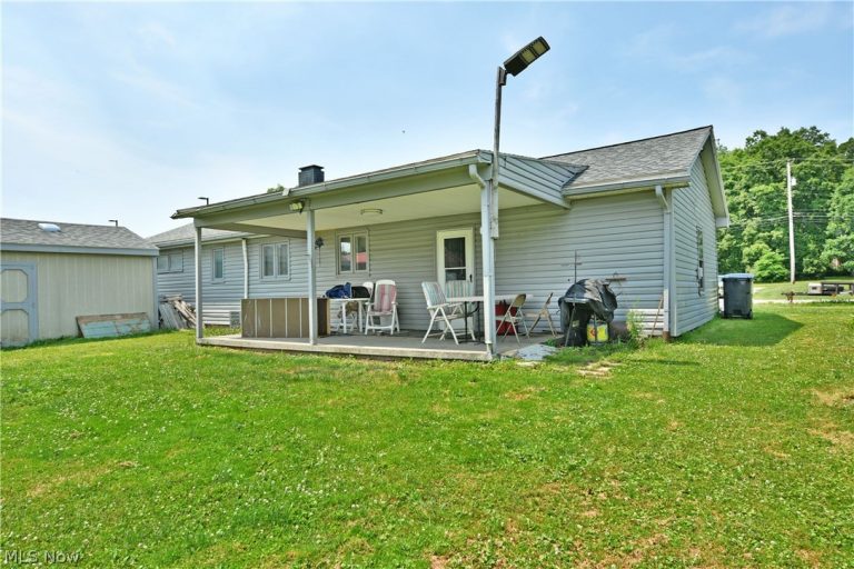 159 Canfield Niles Road, Austintown, OH - Photo 6