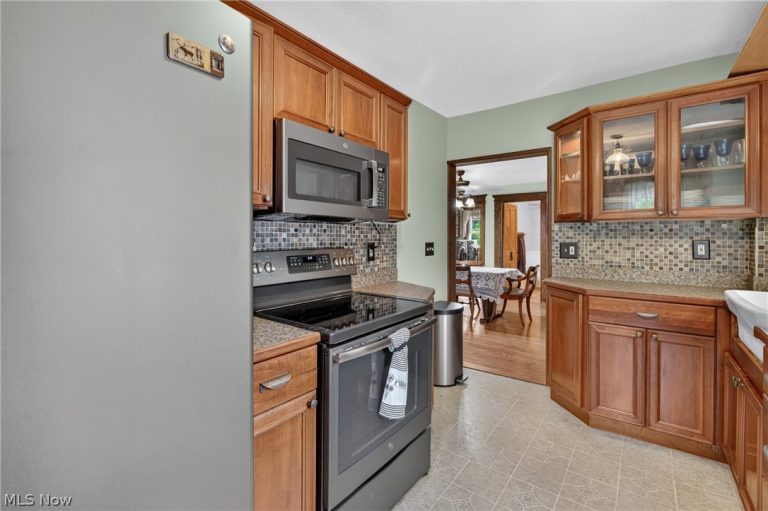 6228 Avon Lake Road, Spencer, OH - Photo 5