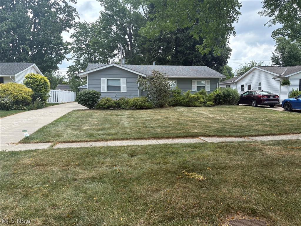 448 Chestnut Drive, Berea, OH