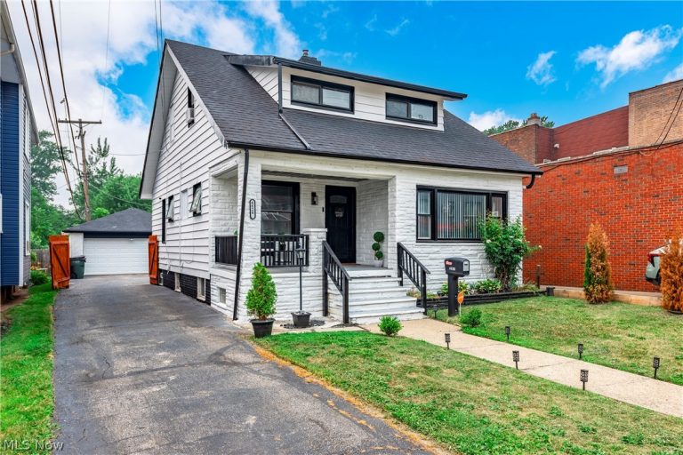 4626 Warner Road, Garfield Heights, OH, 44125
