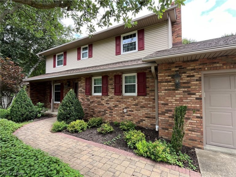 299 Pheasant Run, Wadsworth, OH - Photo 2