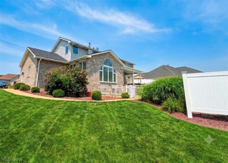 260 Anthony Drive, Wintersville, OH - Photo 4