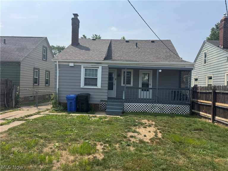 13612 Ellwood Avenue, Cleveland, OH - Photo 2
