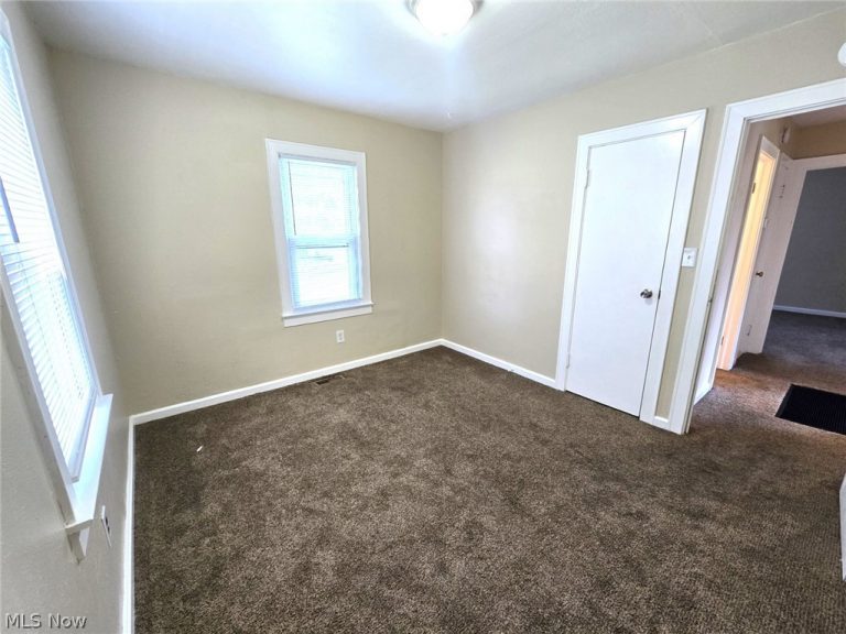 1103 30th Street, Parkersburg, WV - Photo 6