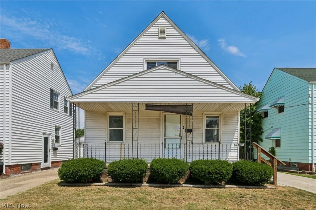 20831 Naumann Avenue, Euclid, OH