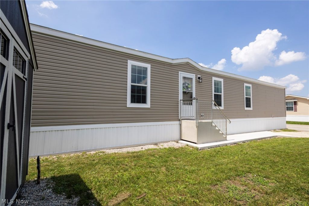 28180 Oregon Road #710, Perrysburg, OH