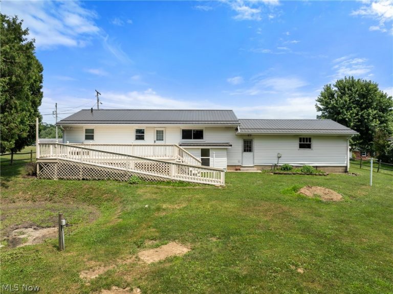 67200 Plainfield Road, Belmont, OH - Photo 4