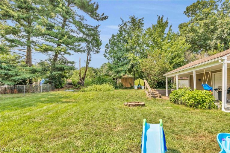 288 Fremont Avenue, Akron, OH - Photo 3
