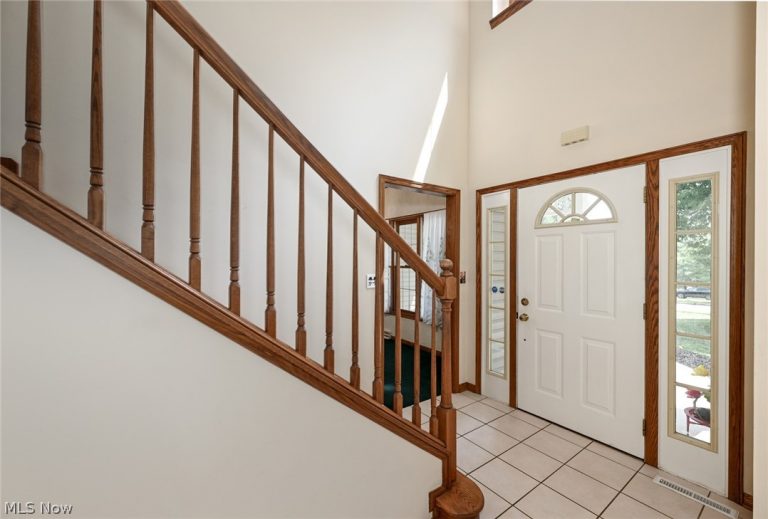 3706 Jupiter Drive, North Royalton, OH - Photo 6