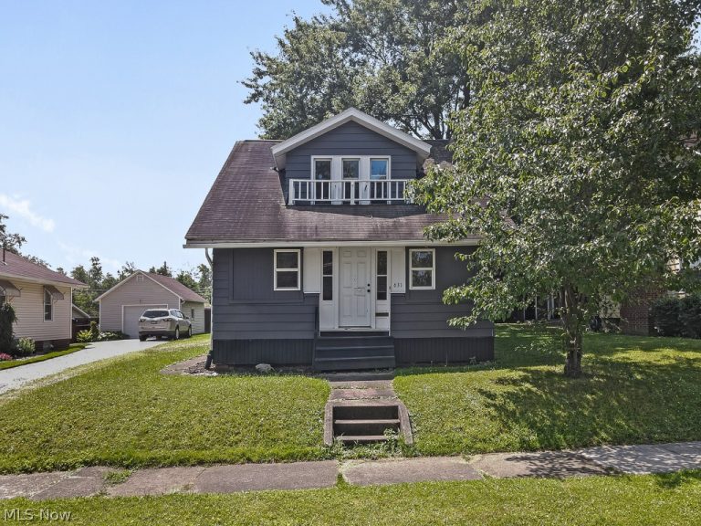631 Oregon Avenue, Sebring, OH, 44672