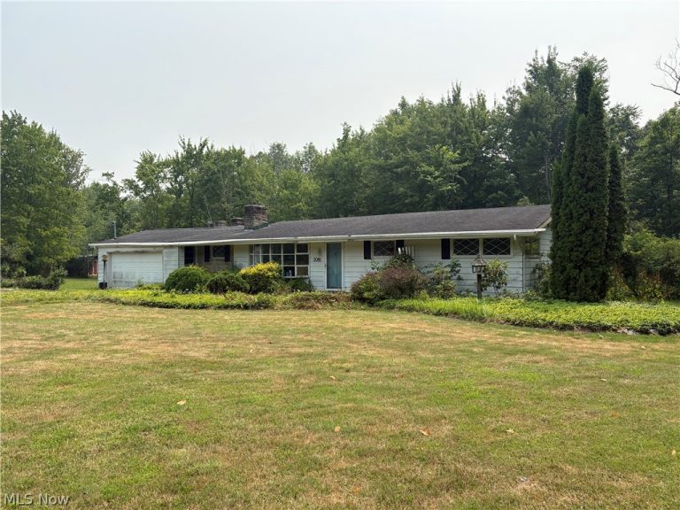 3085 State Road, Rock Creek, OH, 44084