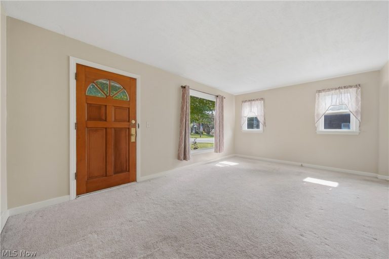 3002 15th Street, Canton, OH - Photo 3