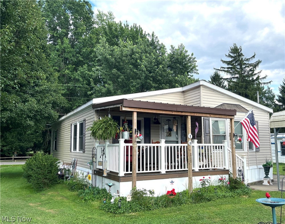 13 Cherokee Lane, Creston, OH