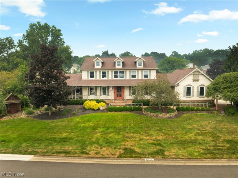 6741 Thornbriar Street, Canton, OH, 44718