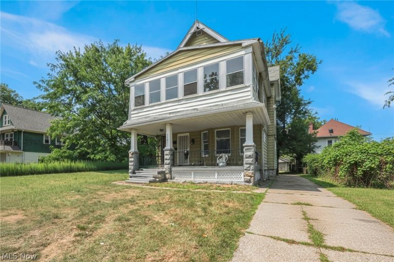 9301 Pierpont Avenue, Cleveland, OH - Photo 3