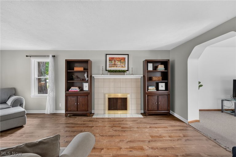 14390 Cheshire Street, Burton, OH - Photo 4