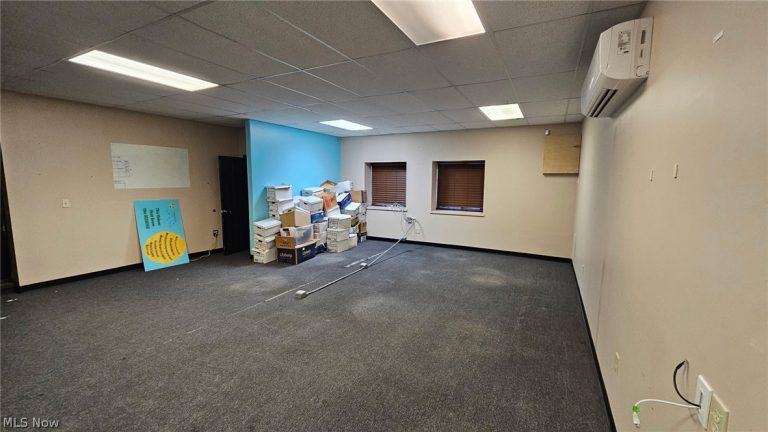 2055 Main Street, Akron, OH - Photo 5