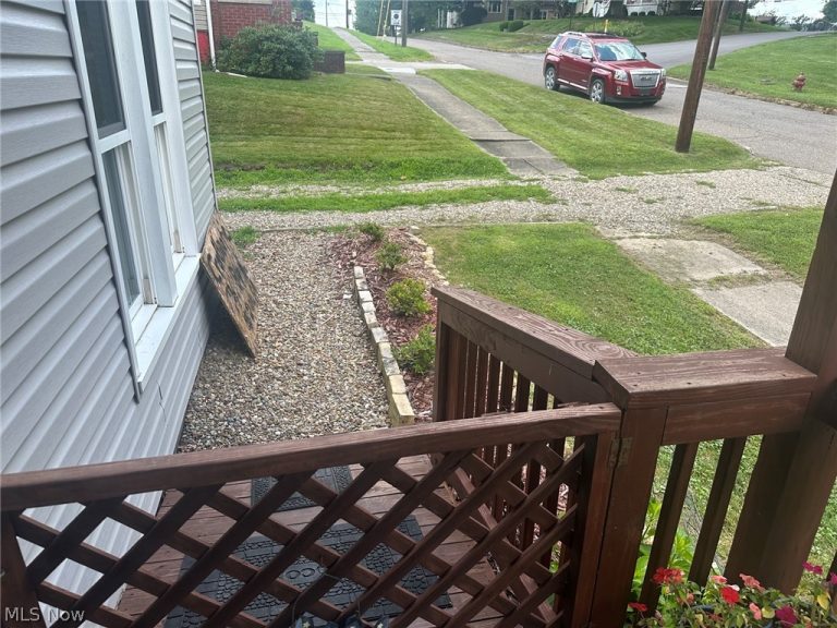 214 Charleston Street, Cadiz, OH - Photo 4