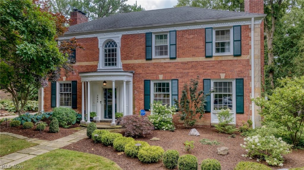 2686 Cranlyn Road, Shaker Heights, OH