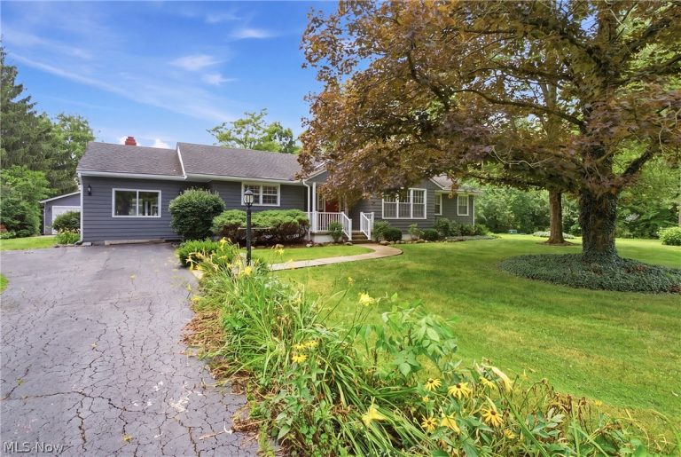 26737 Akins Road, Columbia Station, OH - Photo 3