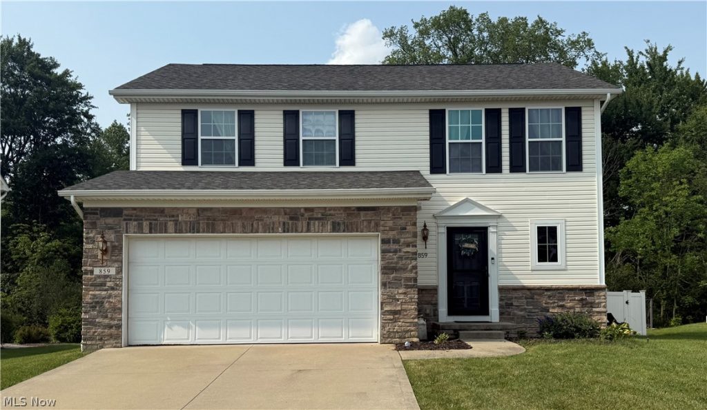 859 Arbor Trails Drive, Macedonia, OH