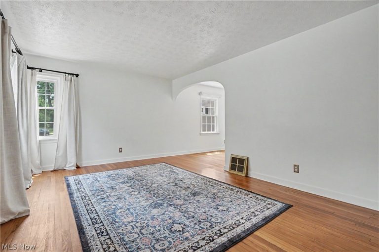 2140 14th Street, Cuyahoga Falls, OH - Photo 5