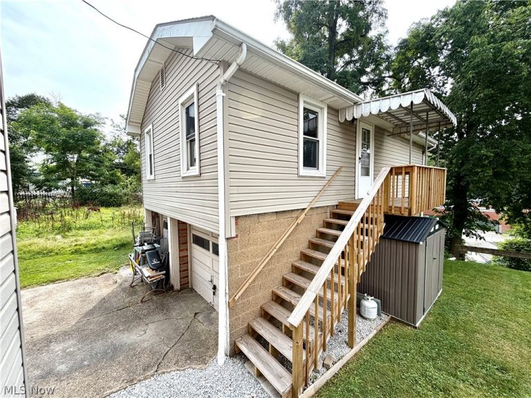 548 Mahan Ave., Follansbee, WV - Photo 5