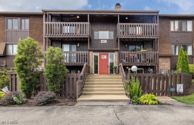4615 Oak Hill Boulevard #208, Lorain, OH, 44053