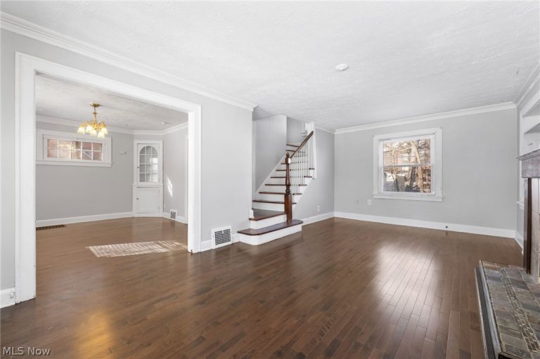 3499 Blanche Avenue, Cleveland Heights, OH - Photo 2
