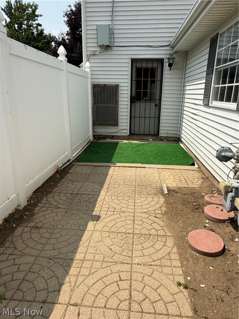 3090 Princeton Street, Madison, OH - Photo 3