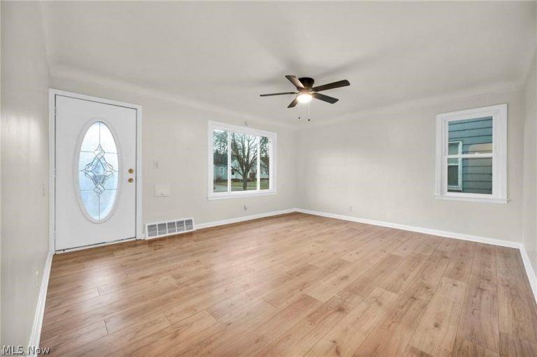 20801 Morris Avenue, Euclid, OH - Photo 3