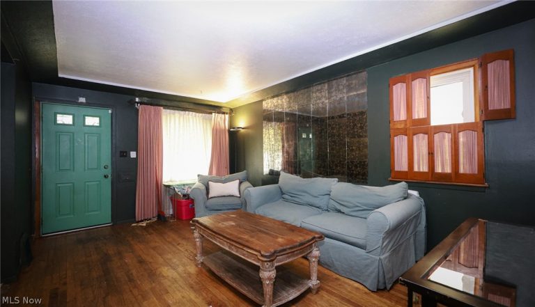11820 Guardian Boulevard, Cleveland, OH - Photo 3