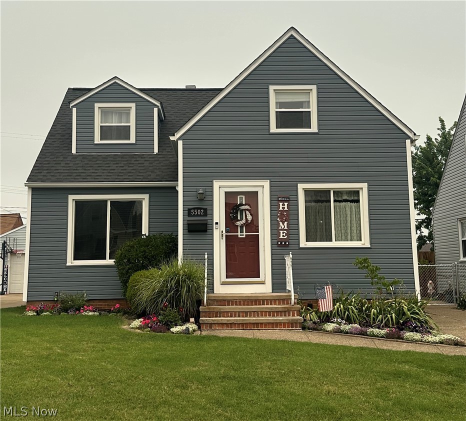 5502 Renwood Drive, Parma, OH