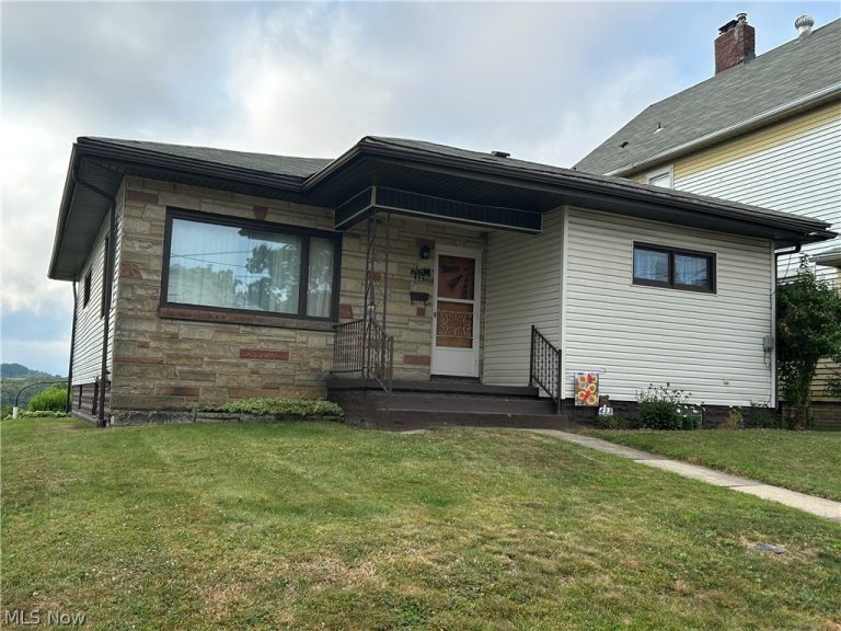 433 Park Avenue, Cadiz, OH - Photo 2