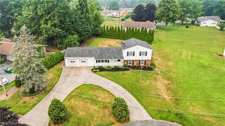20 Cortland Circle, Geneva, OH - Photo 3