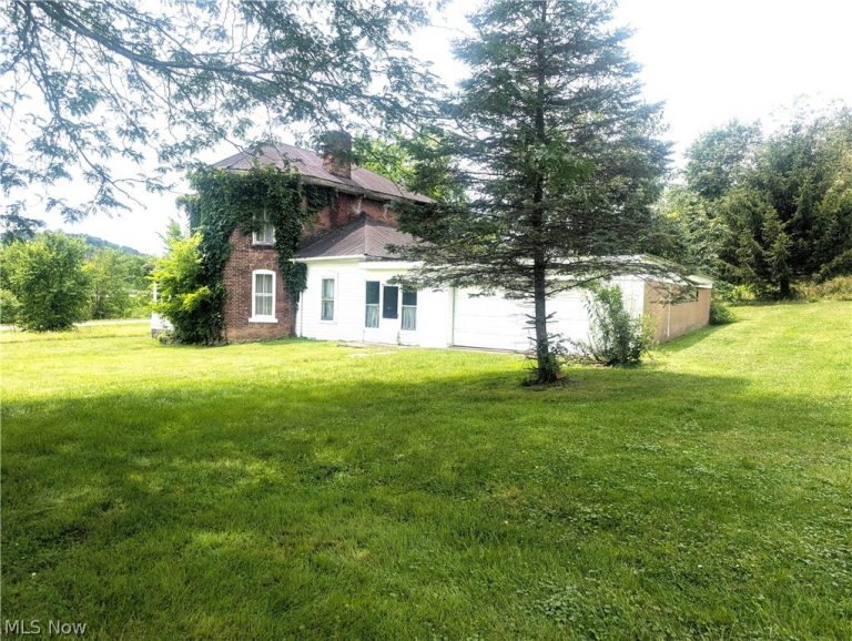 5715 Greer Road, Uhrichsville, OH - Photo 8
