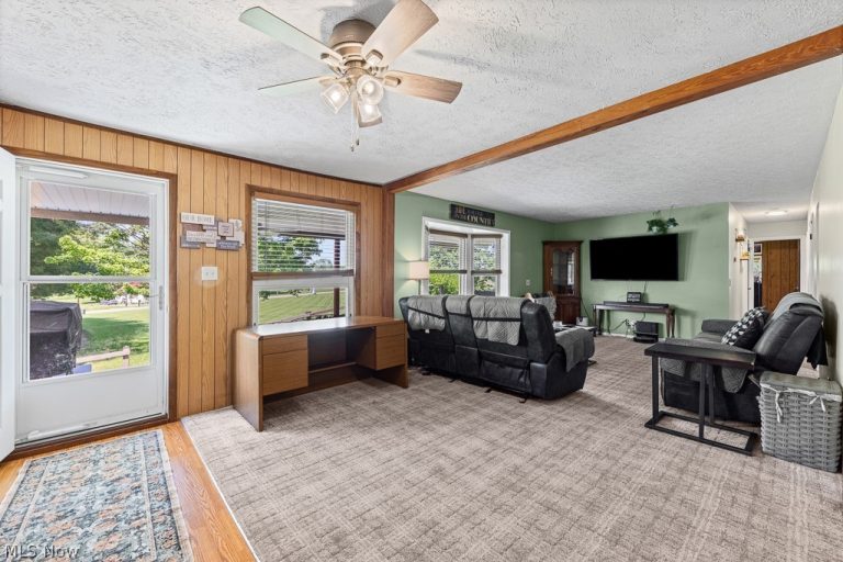 2088 Antigua Road, Carrollton, OH - Photo 4
