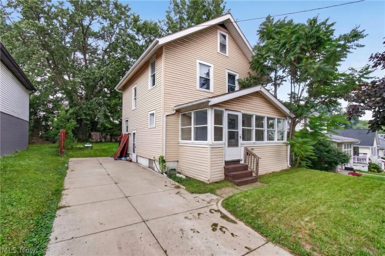 501 Koerber Avenue, Akron, OH - Photo 2