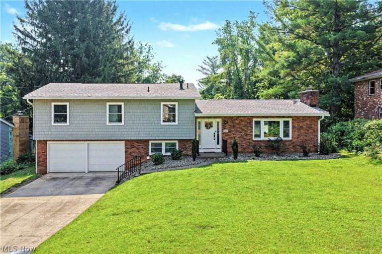 107 Woodcrest Drive, Marietta, OH, 45750