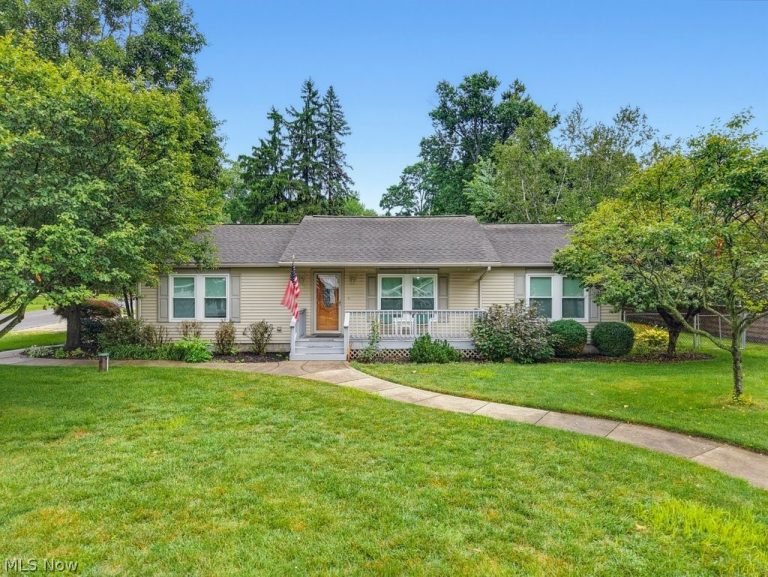 3295 Waterside Drive, Akron, OH, 44319