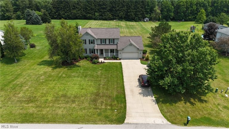 6737 Philip Lane, Wooster, OH - Photo 2