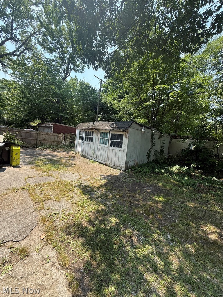 920 Wheelock Road, Cleveland, OH - Photo 3